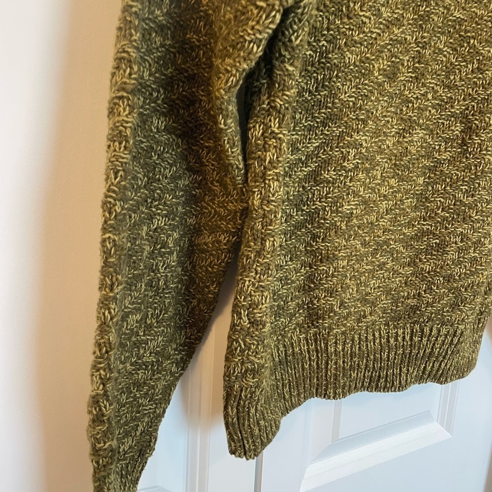 Universal Thread Chunky Sweater - Picture 9 of 9